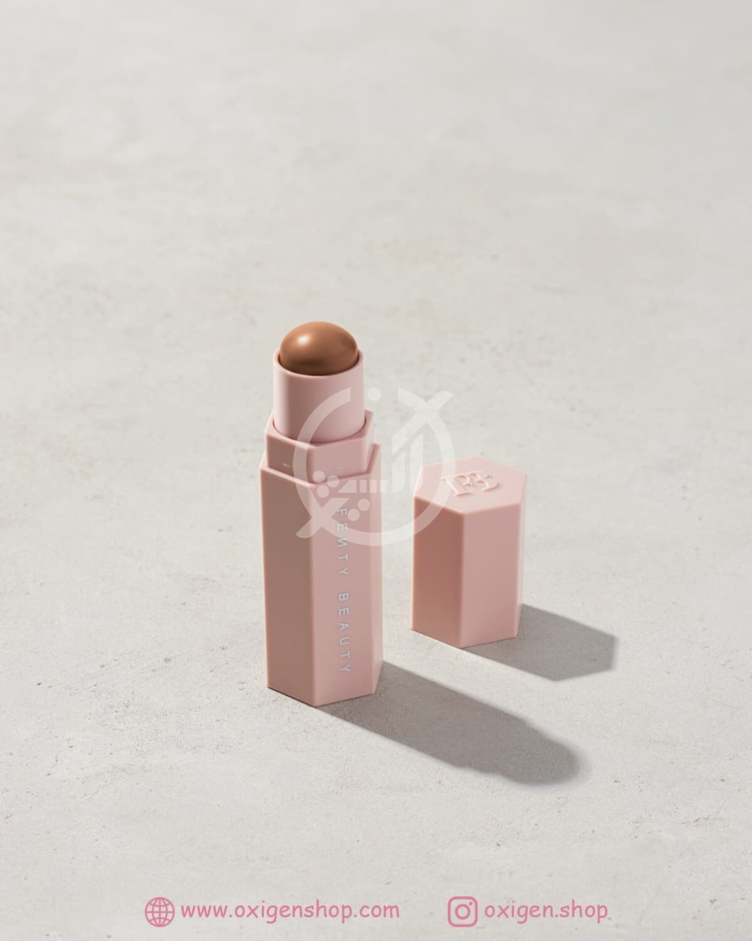 کانتور استیکی فنتی بیوتی مدل Match Stix کانتور استیکی فنتی بیوتی مدل Match Stix