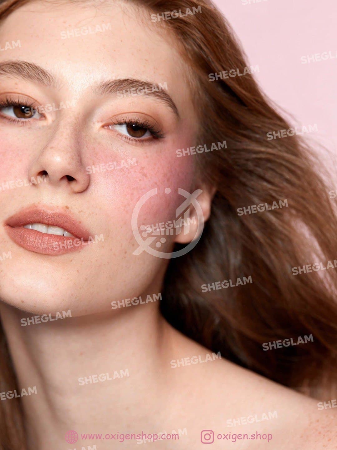 رژگونه و رژلب 3 طبقه شیگلم مدل Very Cherry رژگونه و رژلب 3 طبقه شیگلم مدل Very Cherry